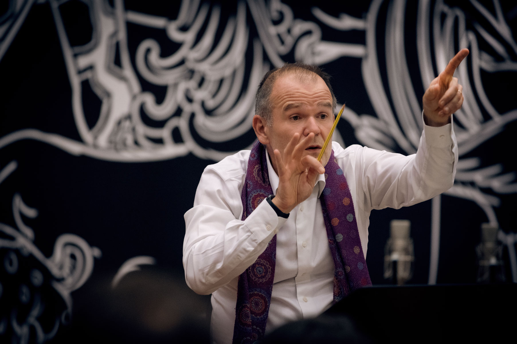 François-Xavier Roth (photo: Jean-Baptiste Millot)